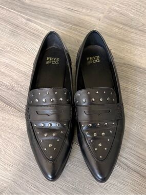 FRYE AND CO. Elara Black Leather Loafers With Gunmetal Studs